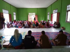 Sosialisasi Anti Narkoba kepada Warga Seubadeh