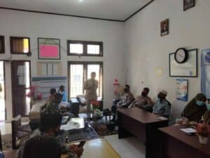 Camat Labuhanhaji Barat Said Suhardi, S.Pd memberikan kata sambutan