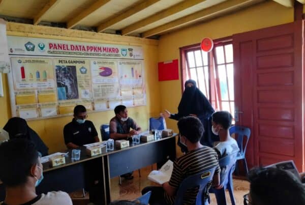 Pemuda Lhok Bengkuang Timur Bersinergi Dalam Mewujudkan DESA BERSINAR dengan Dengan Membantu Agen Pemulihan