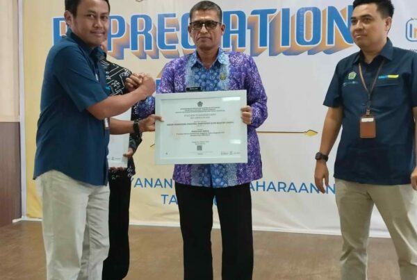Penghargaan Kepada Kepala Badan Narkotika Nasional Kabupaten Aceh Selatan